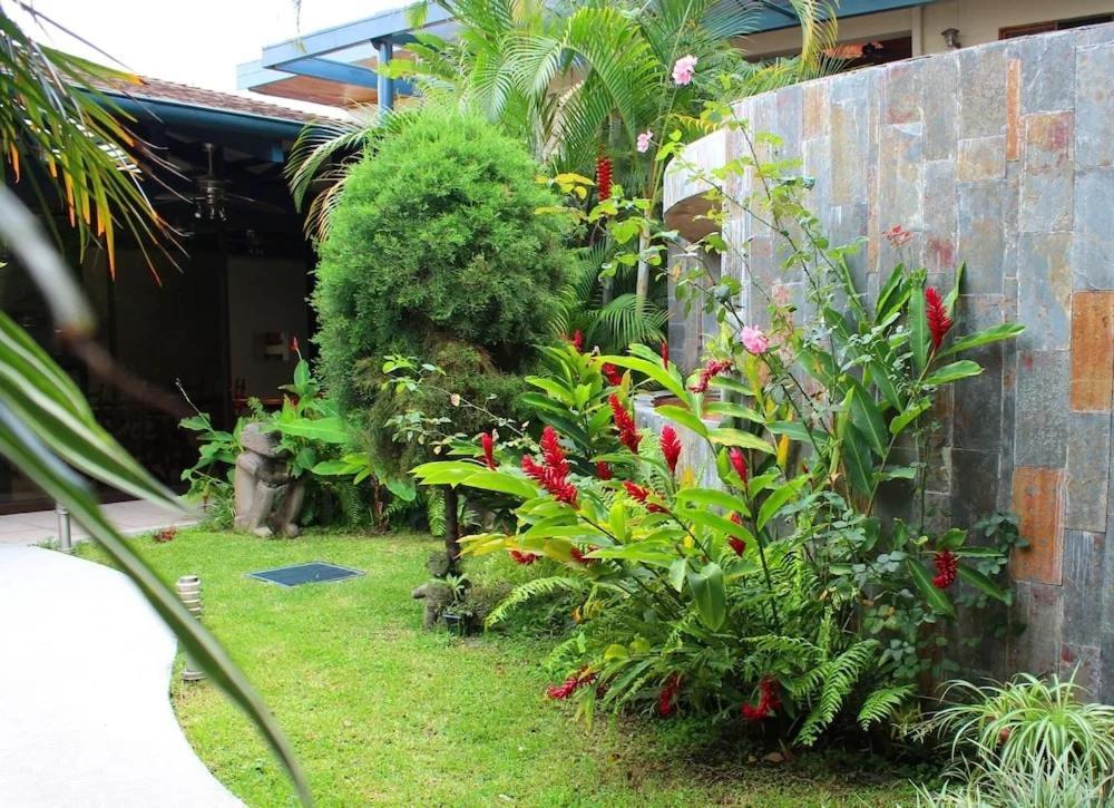 Hotel Ecological Inn San José Dış mekan fotoğraf