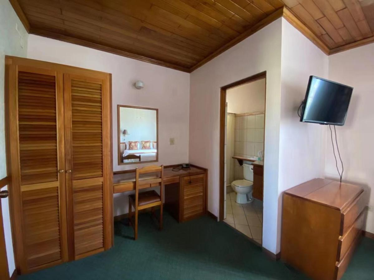 Hotel Ecological Inn San José Dış mekan fotoğraf