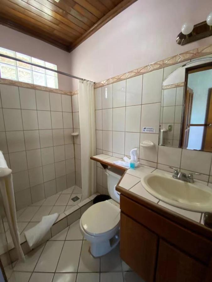 Hotel Ecological Inn San José Dış mekan fotoğraf